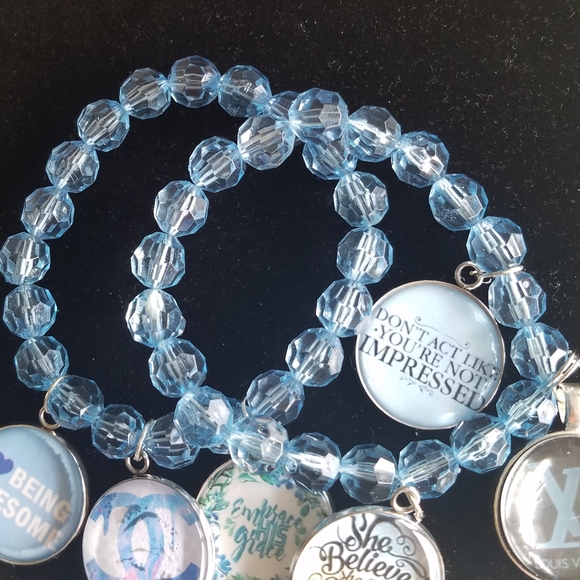 Cool blue mist beaded charm bracelet set - Picture 1 of 7